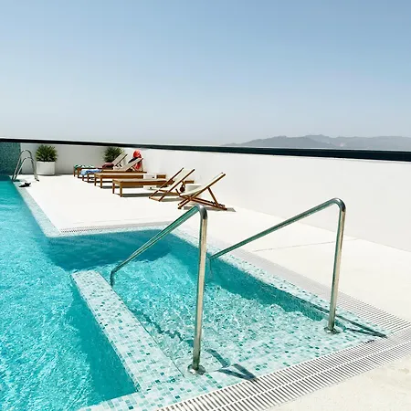 Luxury 3 Bed 26 Floor Apartment Malaga