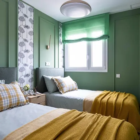 Luxury 3 Bed 26 Floor Malaga
